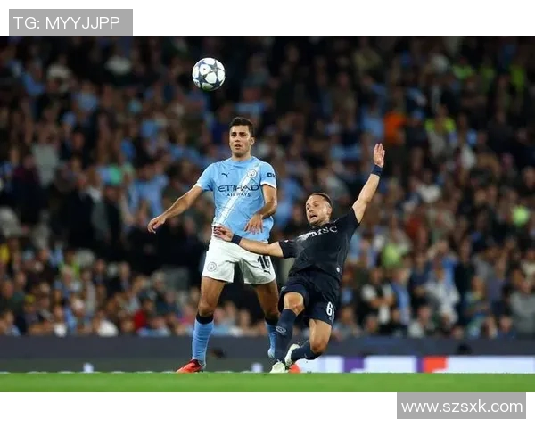 切尔西客场挑战阿森纳，双雄对决谁能笑到最后？