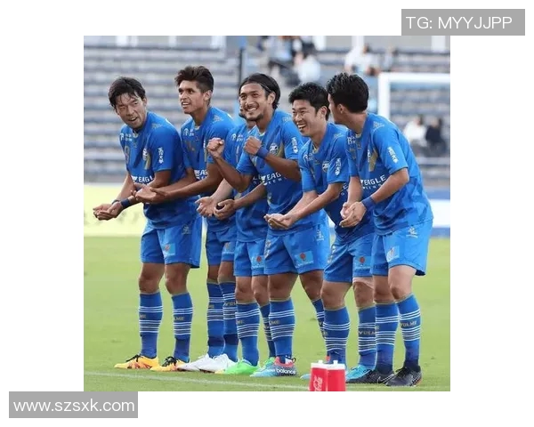 日本八对八足球比赛精彩直播全程回顾与分析 日本八对八足球比赛精彩直播全程回顾与分析