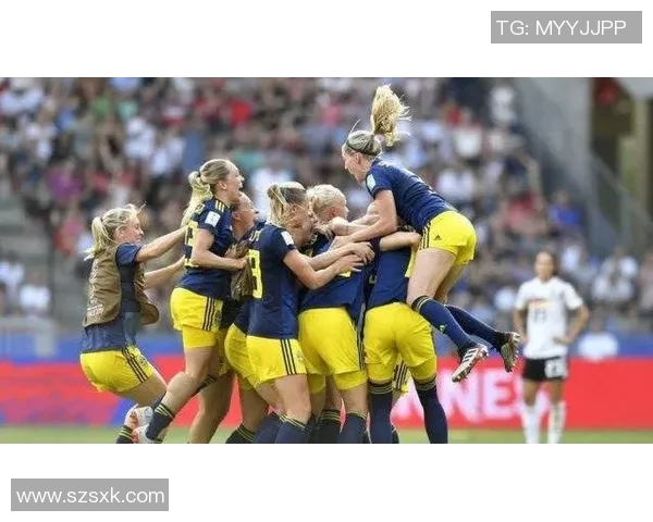 荷兰女足对阵瑞典女足精彩实况回顾与赛后分析 荷兰女足对阵瑞典女足精彩实况回顾与赛后分析